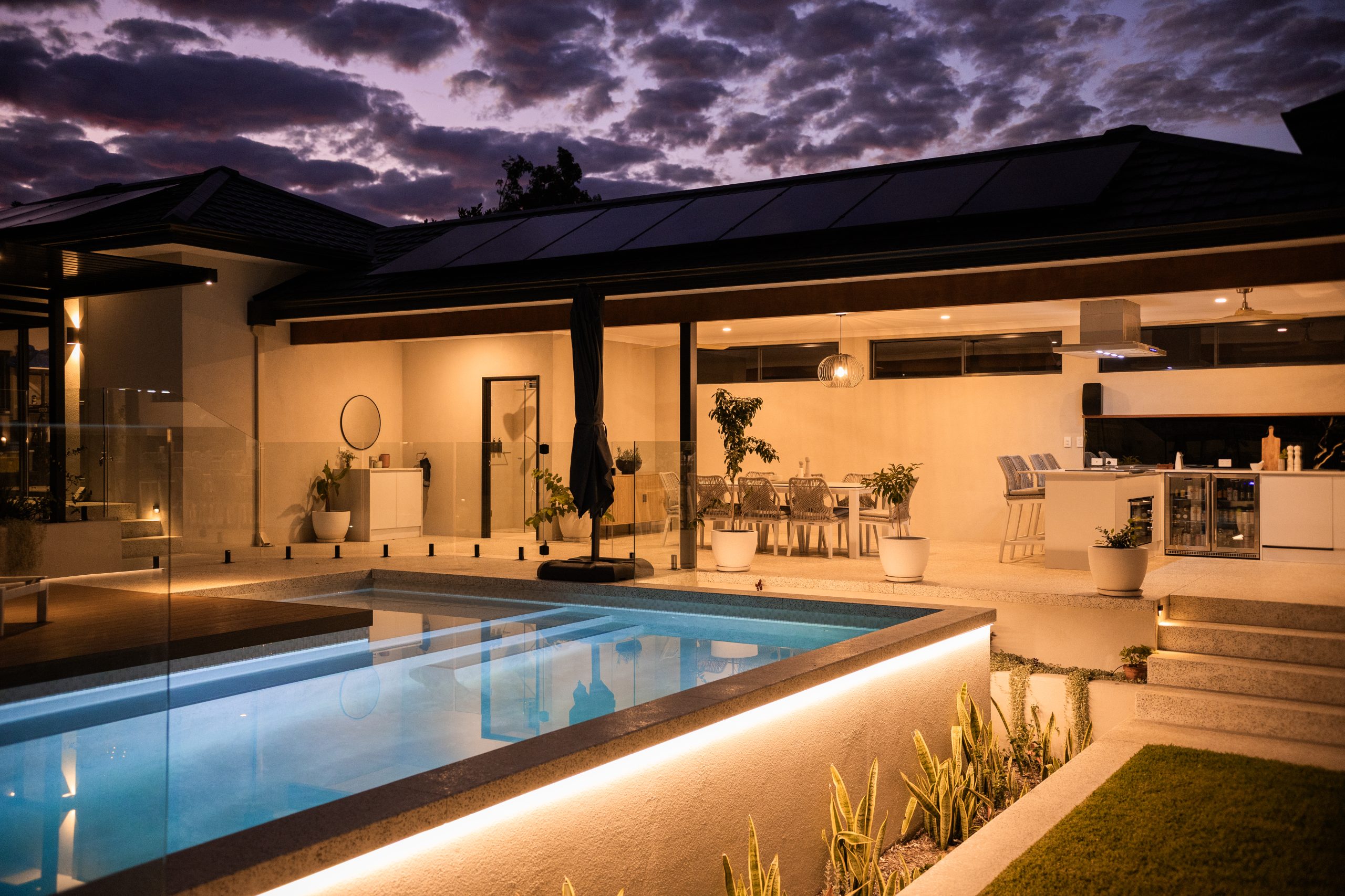 Pergola and alfresco area incorporated into a landscaped outdoor space in Perth